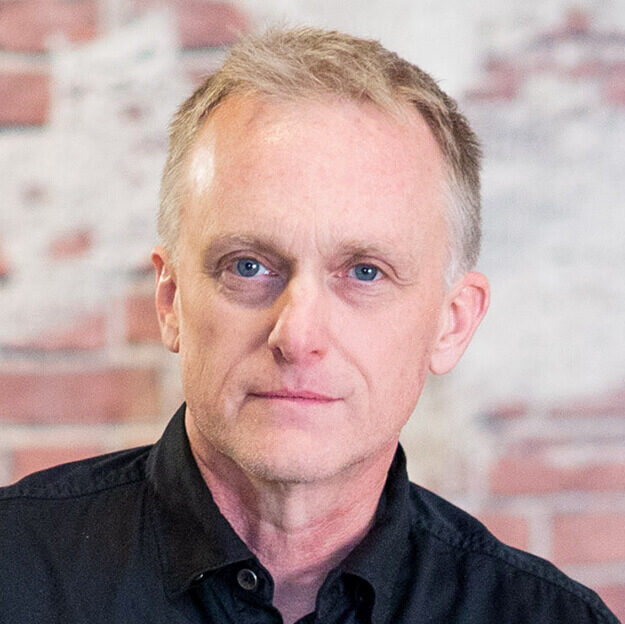16-Dr.MarkR.Dixon@2x@2x 16-Dr.MarkR.Dixon@2x@2x